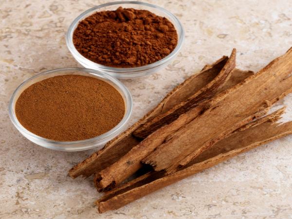 ৩) কফি ও দারুচিনির স্ক্রাব