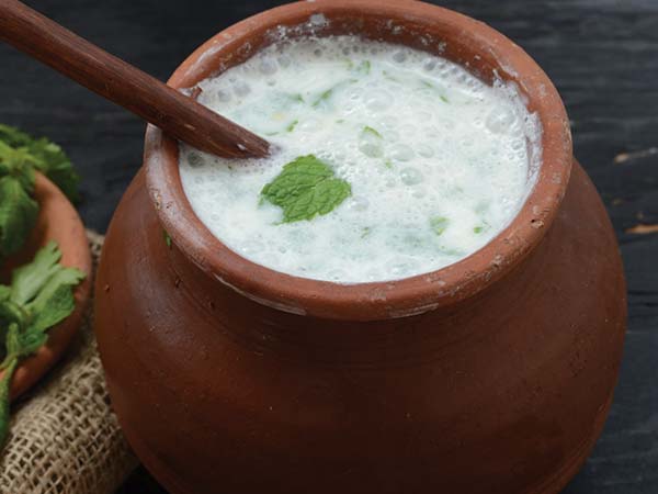বাটারমিল্ক এবং লেবু