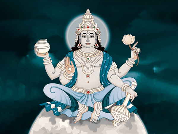 চন্দ্র