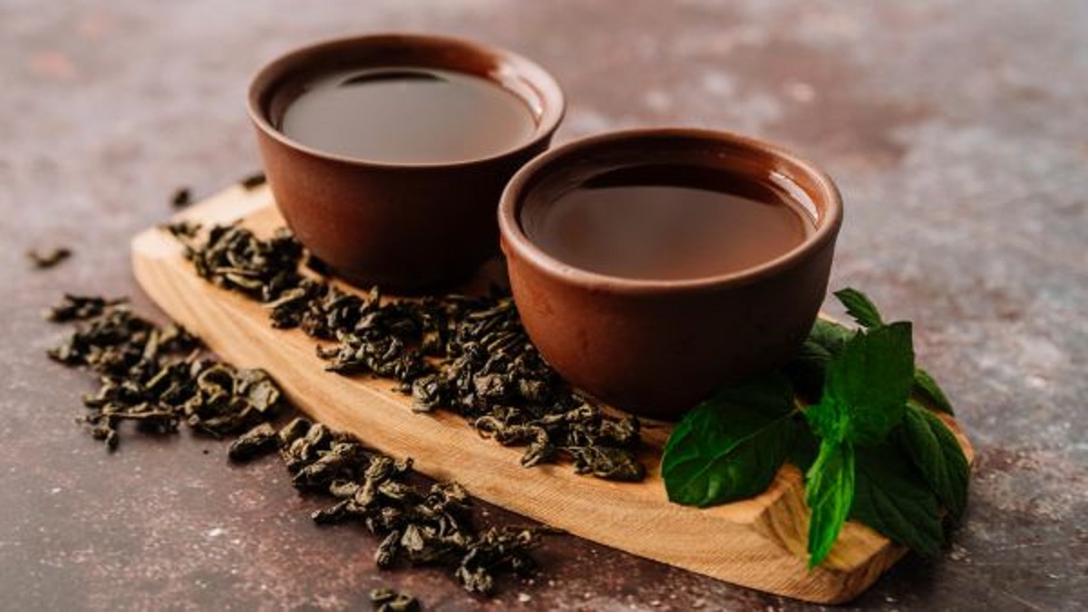 রোজ সকালে এক কাপ লিকার চা হাজারো রোগের মহৌষধ! Health benefits of