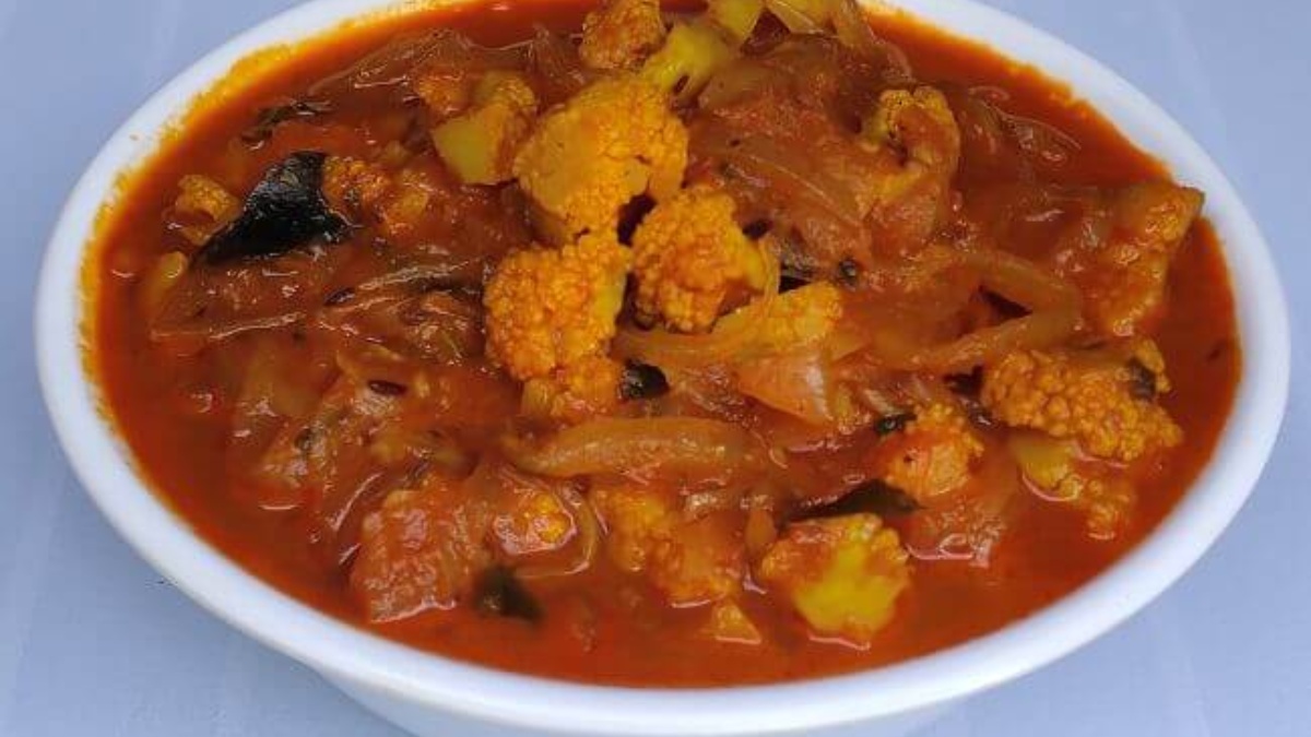 ফুলকপি দিয়ে রেঁধে ফেলুন কোর্মা, রইল রেসিপি How to Make Cauliflower